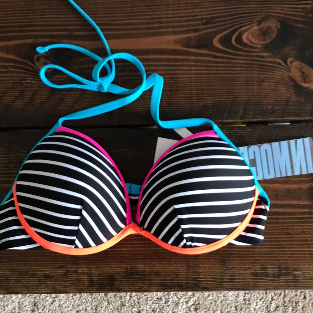 Bathing suit top
